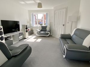 Lounge- click for photo gallery